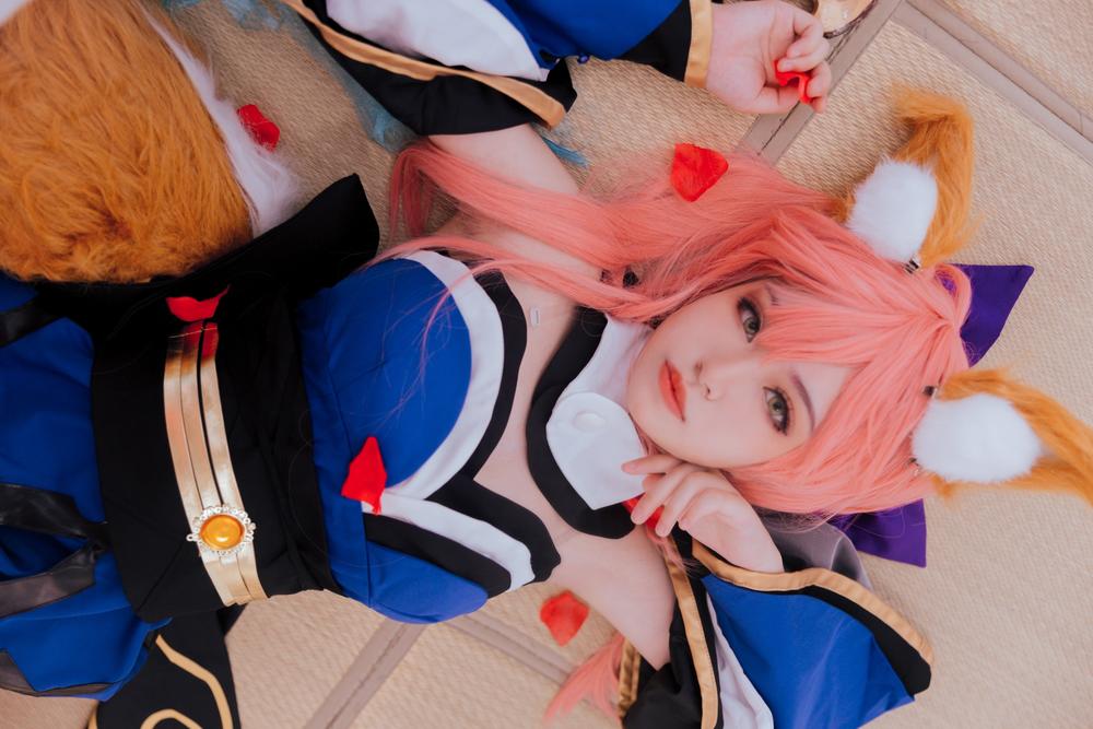 “感恩母爱,弘扬美德”母亲节主题活动剪影“九游体育”(图1) 九游体育官网